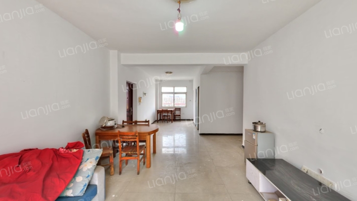 文鼎华苑北区二手房实景图