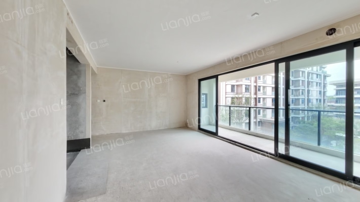 邦泰西宸天骄二手房实景图