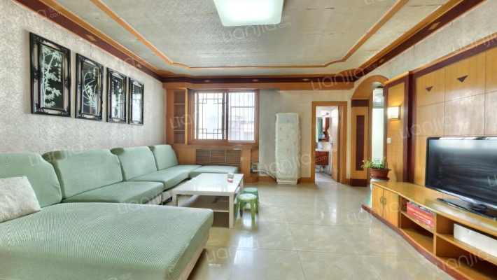 法院小区二手房实景图