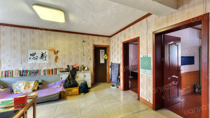 曙光宿舍二手房实景图