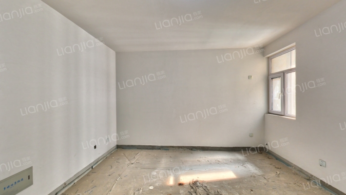 恒润家园二手房实景图