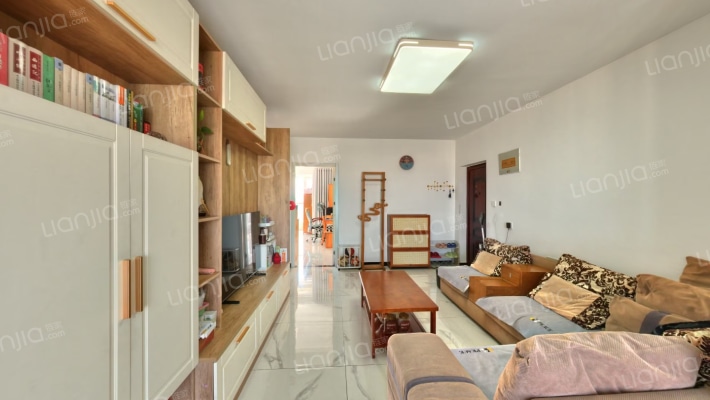 恒新苑二手房实景图