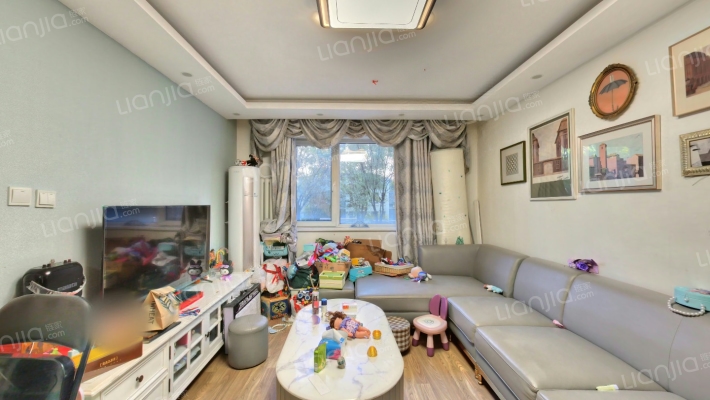 领秀慧谷A区二手房实景图