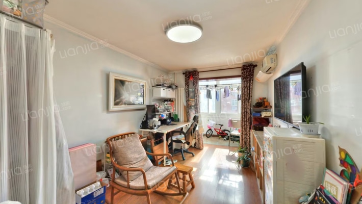 红华住宅区二手房实景图