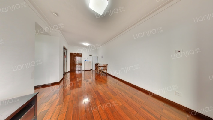 纯海岸二手房实景图