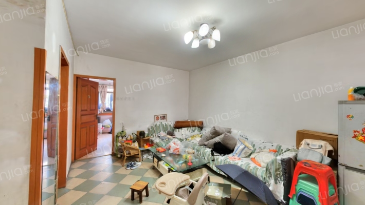 茶店子育苗路10号二手房实景图