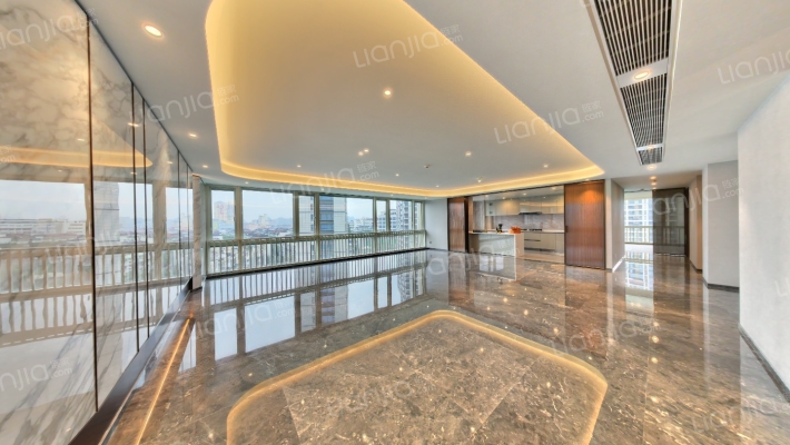 揽潮华庭二手房实景图