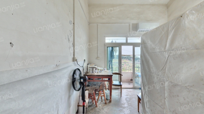 棠富园二手房实景图