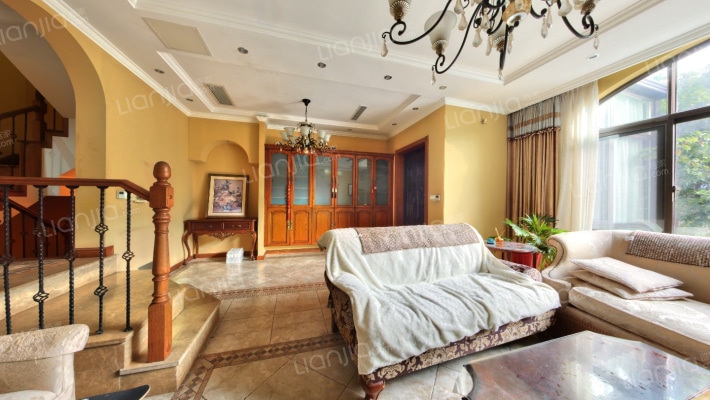 新湖明珠城里昂苑二手房实景图