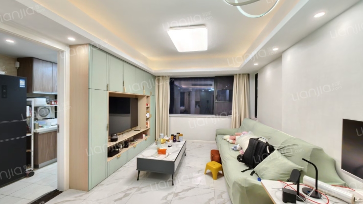 青西铭府二手房实景图