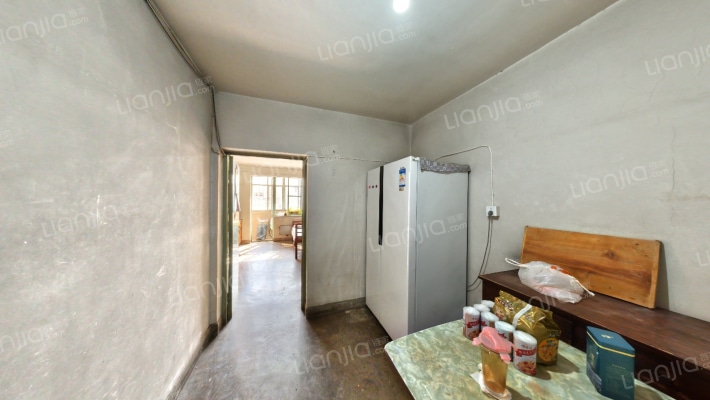 大山子南里二手房实景图