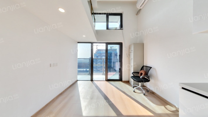 朗诗飞鸟集二手房实景图