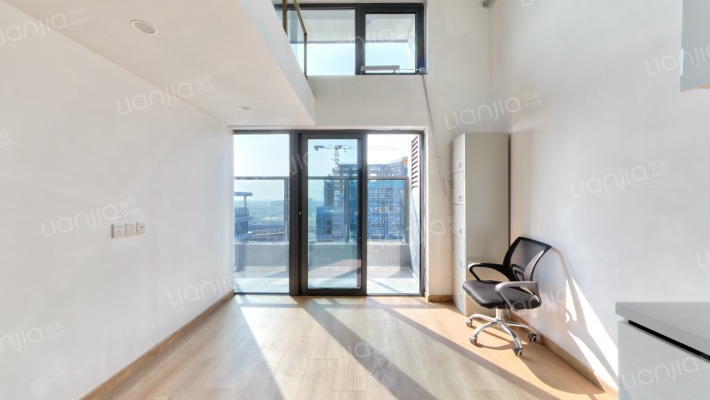 朗诗飞鸟集二手房实景图