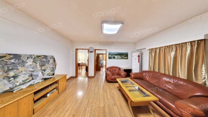 华御大厦二手房实景图