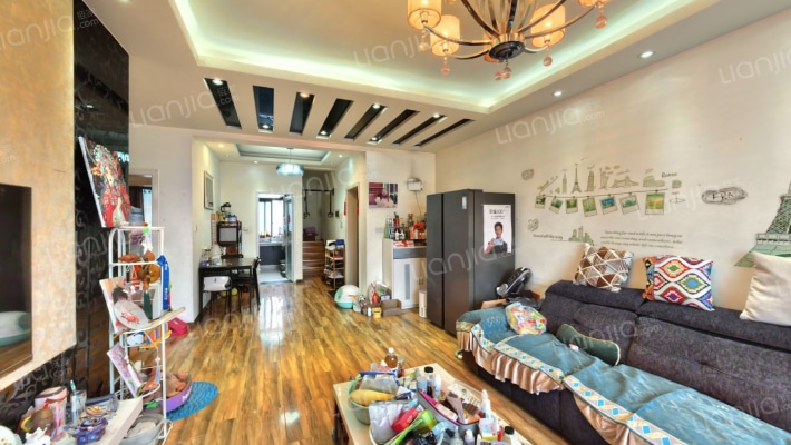 西江明珠二手房实景图