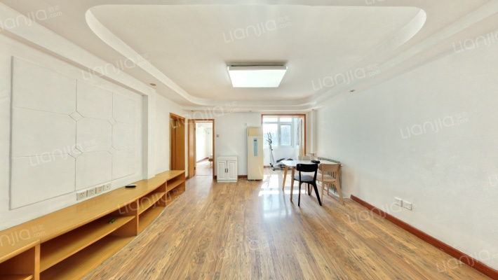 上地西里二手房实景图