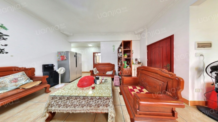 仁里街二手房实景图