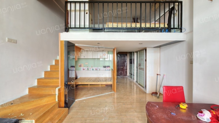 嘉悦购物广场二手房实景图