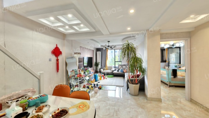 百丈苑二手房实景图