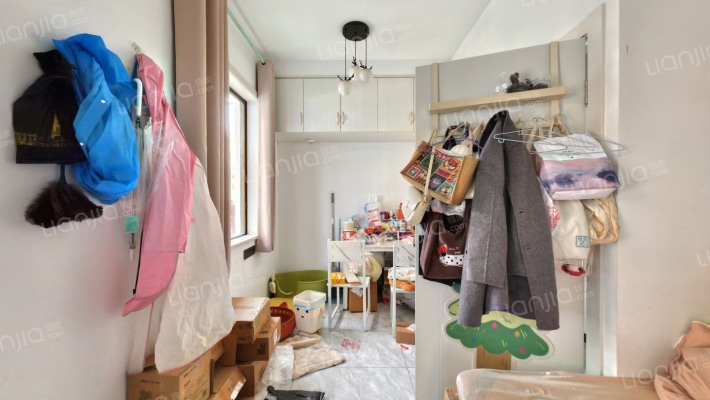 体育路172号二手房实景图