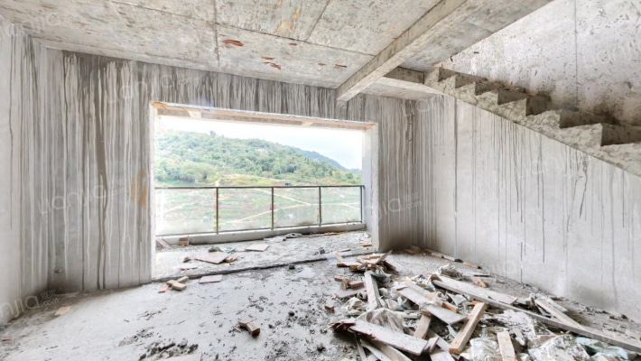 中国铁建铁建城御峰组团二手房实景图