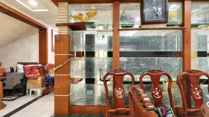 御海新苑二手房实景图