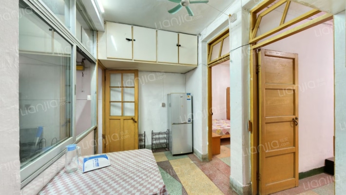 北二环中路107号二手房实景图