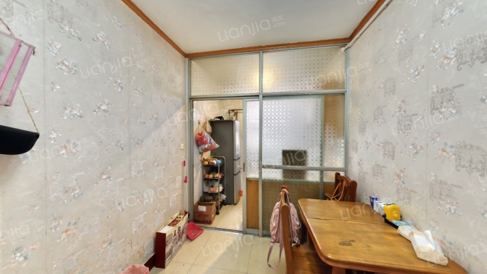 光辉巷4号院二手房实景图