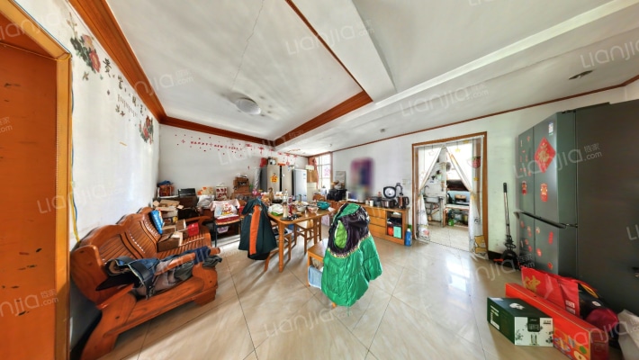 龙腾3号二手房实景图