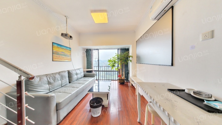 御锦公馆二手房实景图