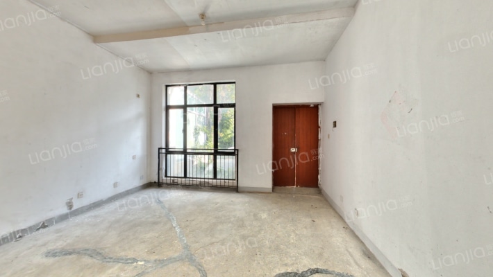 绿地21城E区二手房实景图