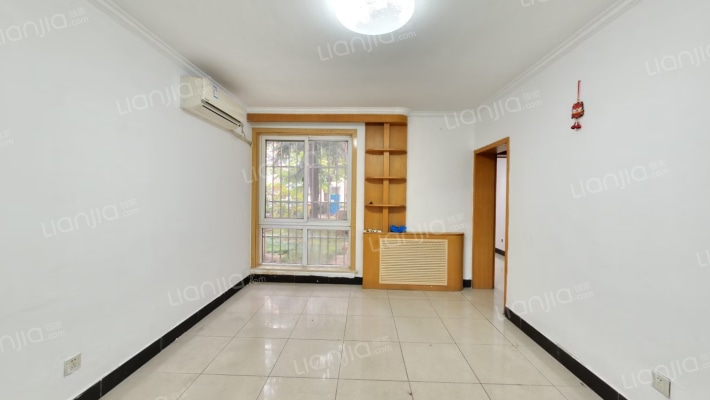 南湖中园一区二手房实景图