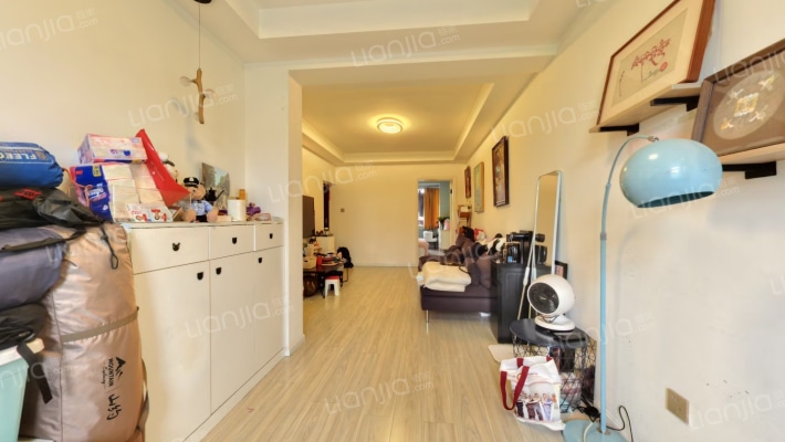 磨底河沿街7号二手房实景图