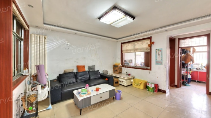 老百货小区二手房实景图