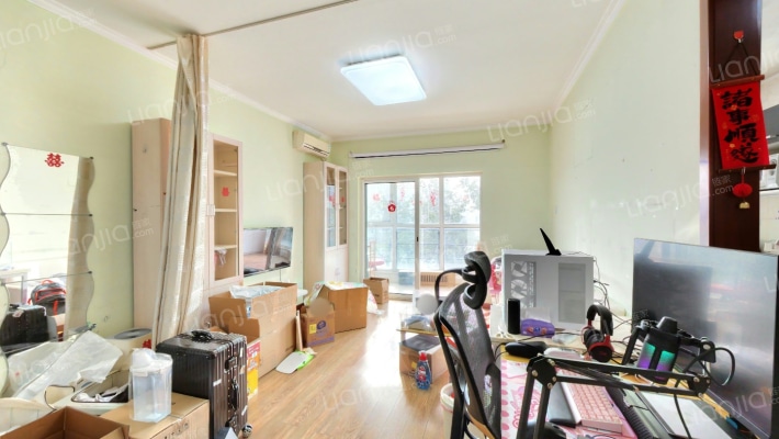 动街区二手房实景图