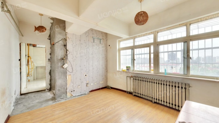 万和家园二手房实景图