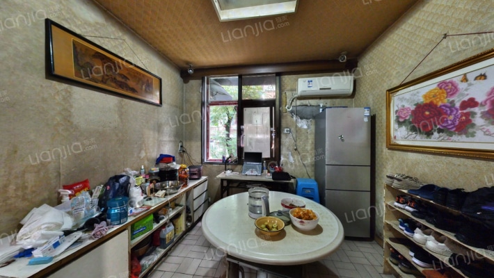 渝建村社区二手房实景图