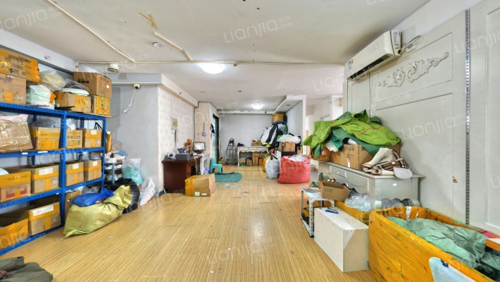 郑州世贸购物中心二手房实景图