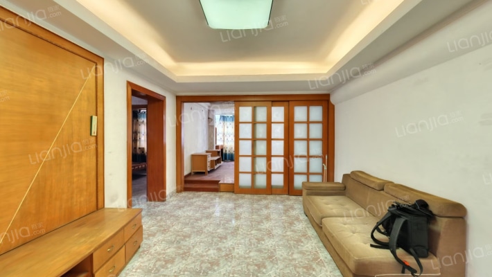 安栏路二手房实景图