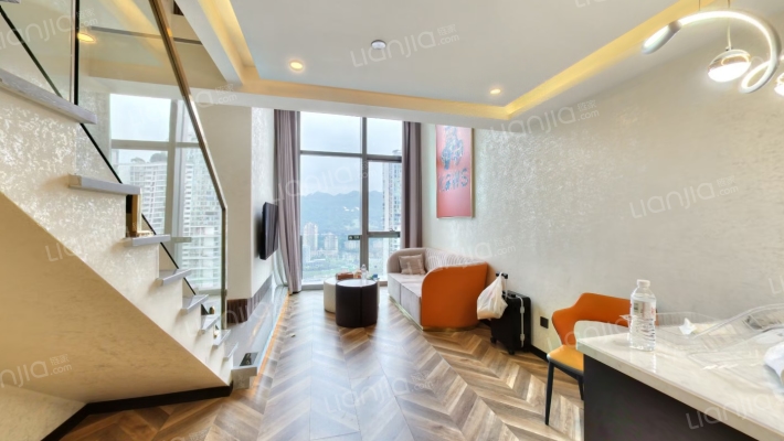 光大控股朝天门中心二手房实景图