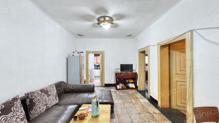 花圃教师苑二手房实景图