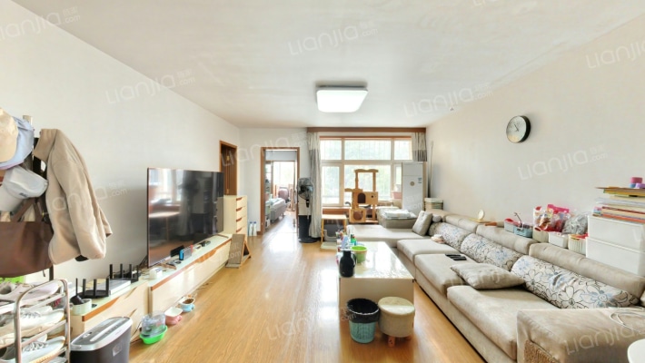 龙腾苑三区二手房实景图