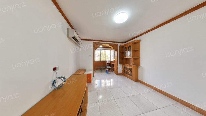 文艺路小学家属院二手房实景图