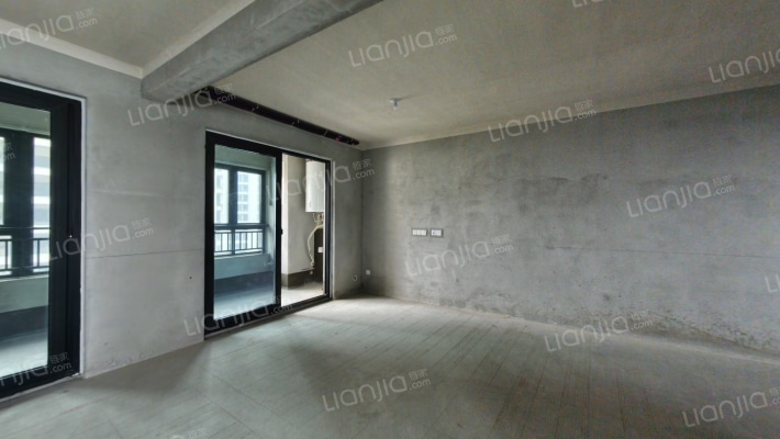 新华都汇中心二手房实景图