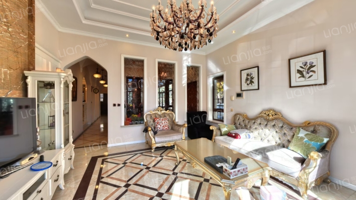 万科兰乔圣菲二手房实景图