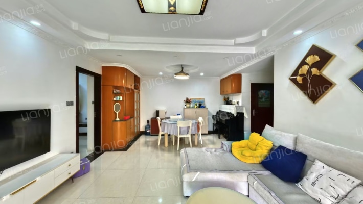 东泰花园又一居二手房实景图