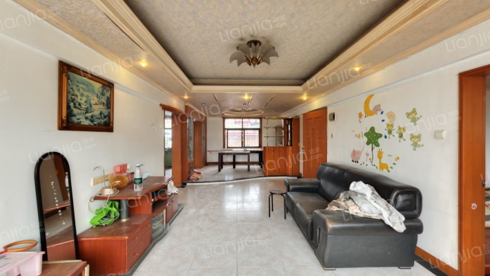 东兴路69号二手房实景图