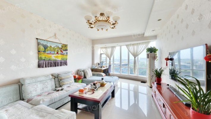 雅然居二手房实景图