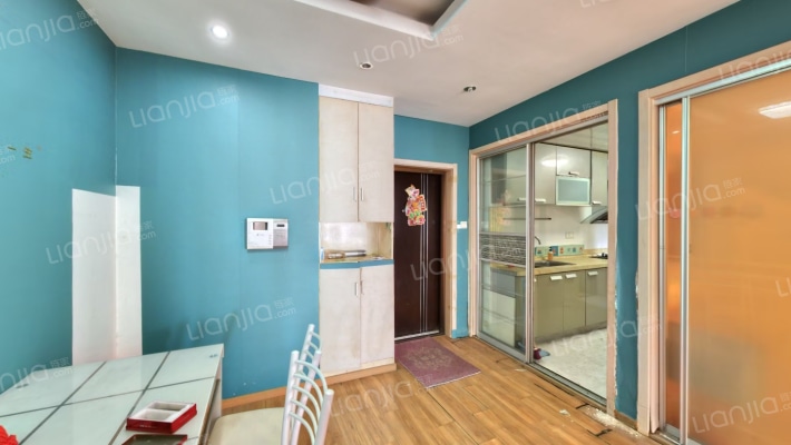 欧洲城凯旋丽都花园二手房实景图