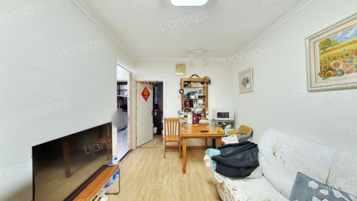 首体家属院二手房实景图